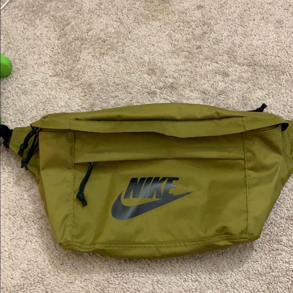 Nike Bag Fanny Pack / Large Pouch - Green